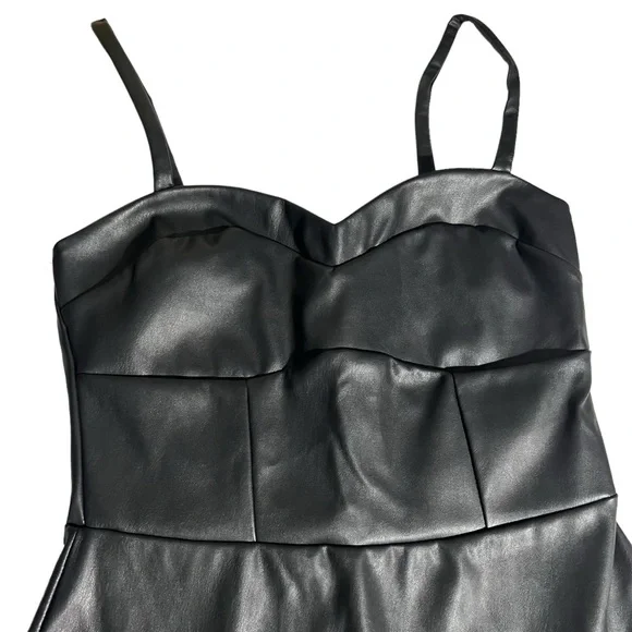 Popular Basics - Womens Pleather Ruffle Mini Dress Sz. SM - Picture 5 of 7